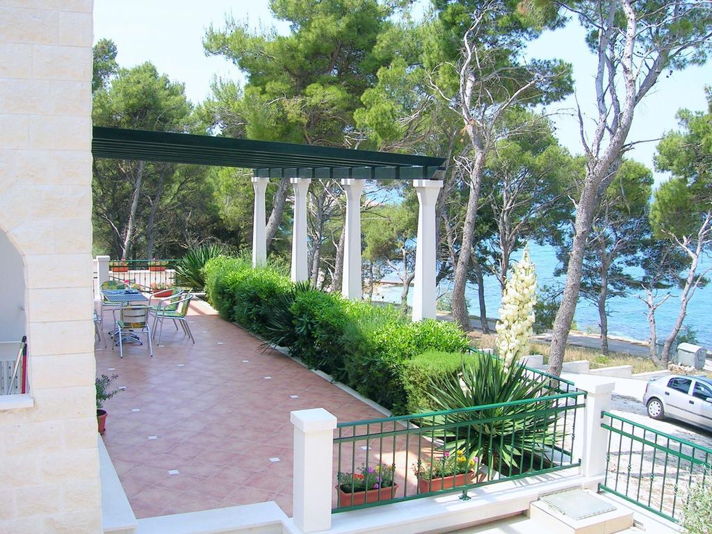 La Riva - Seafront